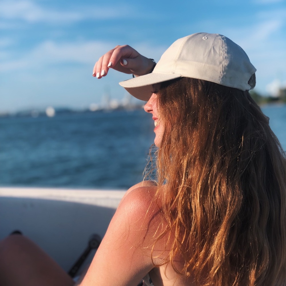 Meet your Posher, Catalina